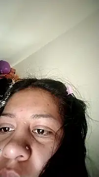 Snapshot of Tiphanydirty3 chatting on 09.18.25 Tiphanydirty3 online show from 09.18.25