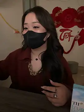 Snapshot of Jenni_nana chatting on 02.05.25 Jenni nana online show from 02.05.25