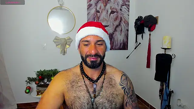 Snapshot of mr_maik chatting on 12.24.24 mr maik online show from 12.24.24