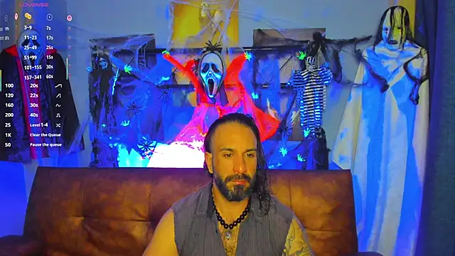 Snapshot of mr_maik chatting on 10.22.25 mr maik online show from 10.22.25