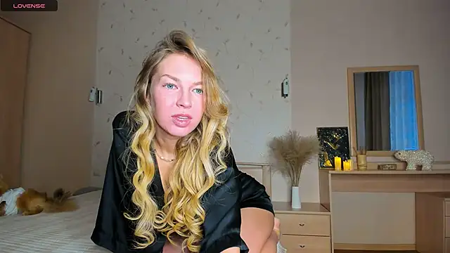 Snapshot of Jeanne_Williams chatting on 01.21.25 Jeanne Williams online show from 01.21.25