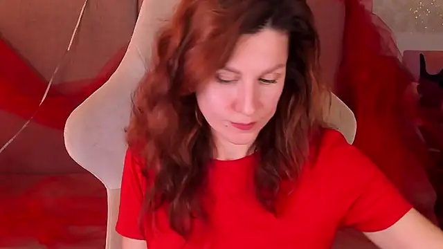 Snapshot of April_o_Nill chatting on 09.16.25 April o Nill online show from 09.16.25