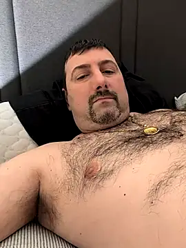 Snapshot of Mgman4365 chatting on 11.28.25 Mgman4365 online show from 11.28.25