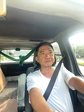 YuHsuant online show from 10.08.25