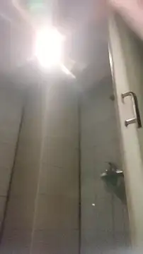 YuHsuant online show from 12.04.25