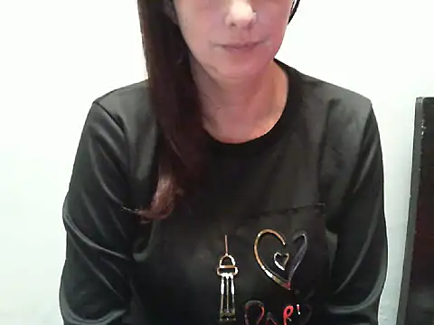 Snapshot of Jennys_room_77 chatting on 09.10.25 Jennys room 77 online show from 09.10.25