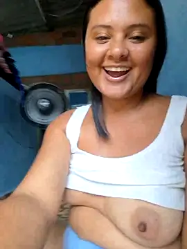 Snapshot of sexy-latin10 chatting on 02.02.25 sexy-latin10 online show from 02.02.25