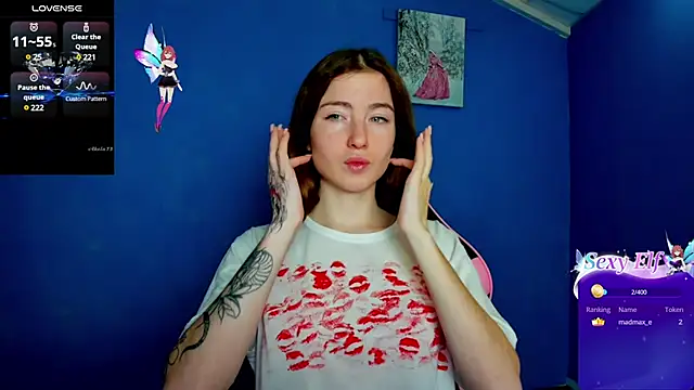 Snapshot of Luxuryalma chatting on 02.25.25 Luxuryalma online show from 02.25.25