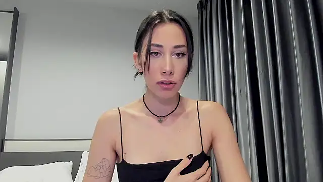 Snapshot of Sophiehii chatting on 01.09.25 Sophiehii online show from 01.09.25