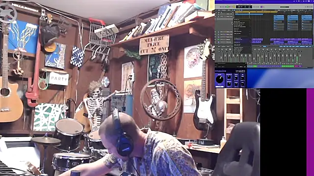 Snapshot of itsjameswebbscope chatting on 09.24.25 itsjameswebbscope online show from 09.24.25