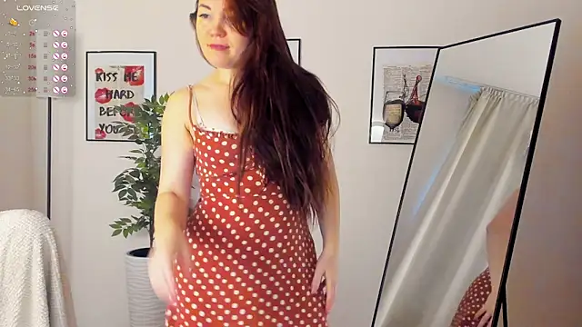 VanessaSmuth online show from 09.25.25