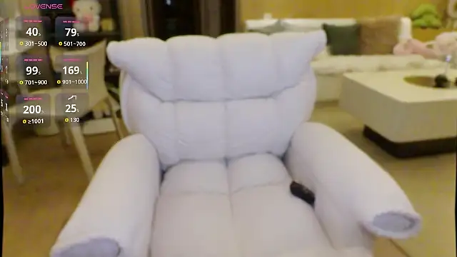 Hazel-11 online show from 12.04.25