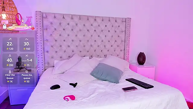 Snapshot of Cameron_cutee chatting on 03.19.25 Cameron cutee online show from 03.19.25