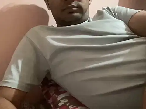 Snapshot of NiceBoy9099 chatting on 10.30.25 NiceBoy9099 online show from 10.30.25