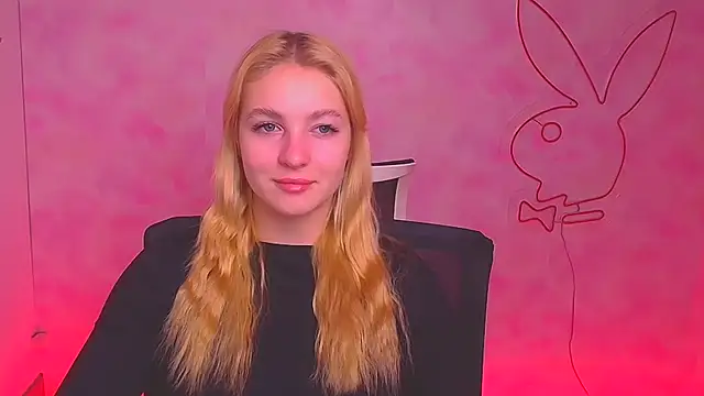 Milka kiss  online show from 12.20.24