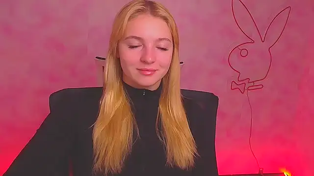 Milka kiss  online show from 12.21.24