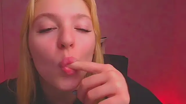 Milka kiss  online show from 01.06.25