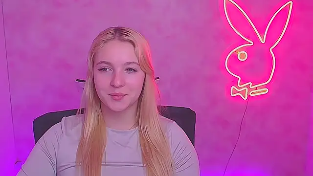 Milka kiss  online show from 02.02.25