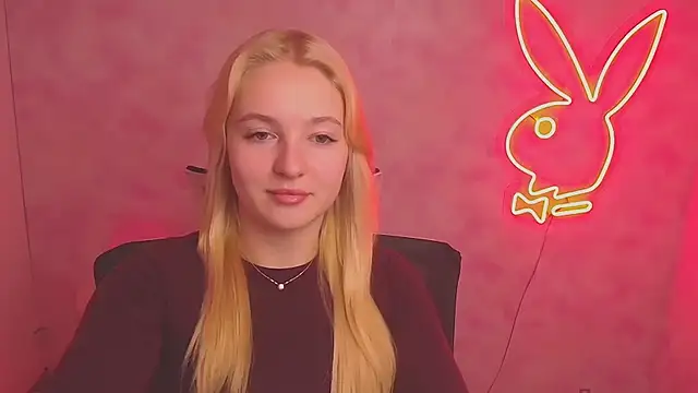 Milka kiss  online show from 03.06.25