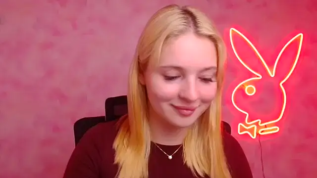 Milka kiss  online show from 10.21.25