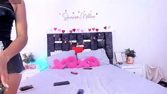 Snapshot of sharonmiller_2_ chatting on 02.19.25 sharonmiller 2 online show from 02.19.25