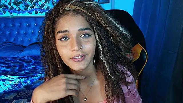 Snapshot of baby_kaliope chatting on 02.18.25 baby kaliope online show from 02.18.25