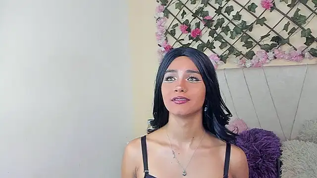 Snapshot of baby_kaliope chatting on 03.10.25 baby kaliope online show from 03.10.25