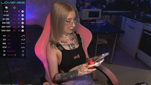 yngmilf online show from 02.04.25