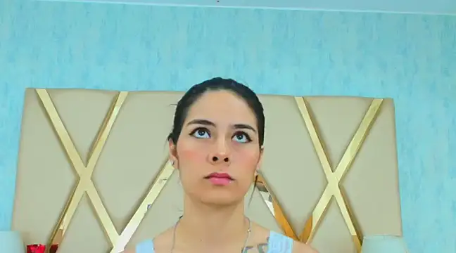 NicoleEsposito online show from 03.12.25