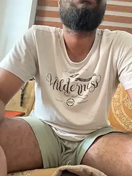 Snapshot of hardfukr0088 chatting on 10.18.25 hardfukr0088 online show from 10.18.25