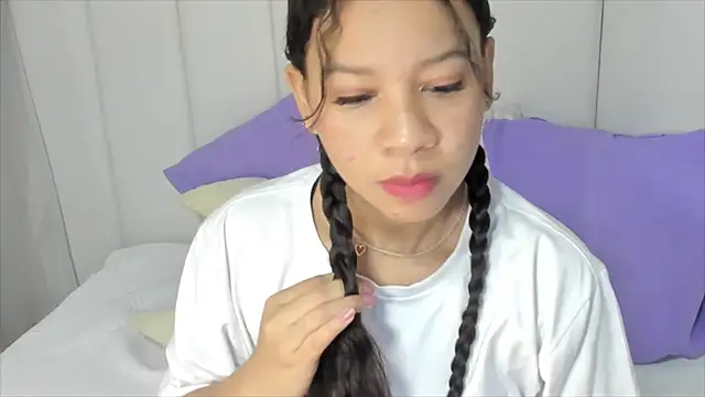 brithany rousee online show from 02.06.25