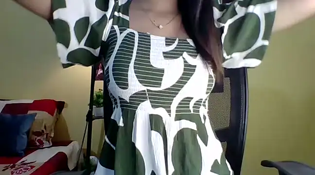 Snapshot of Nicole-wallace chatting on 01.24.25 Nicole-wallace online show from 01.24.25