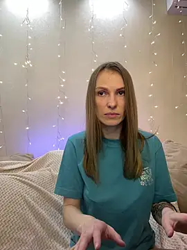 Snapshot of RachelBelI chatting on 01.08.25 RachelBelI online show from 01.08.25