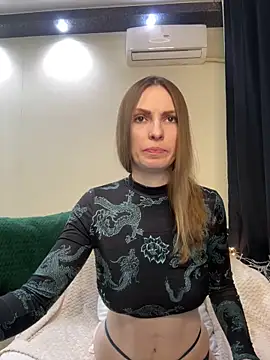 Snapshot of RachelBelI chatting on 02.28.25 RachelBelI online show from 02.28.25