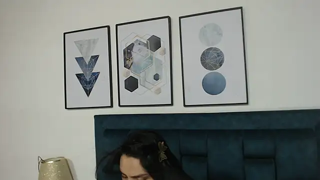 Sophia-Smith2 online show from 01.30.25