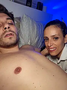 Snapshot of dansarah chatting on 09.09.25 dansarah online show from 09.09.25