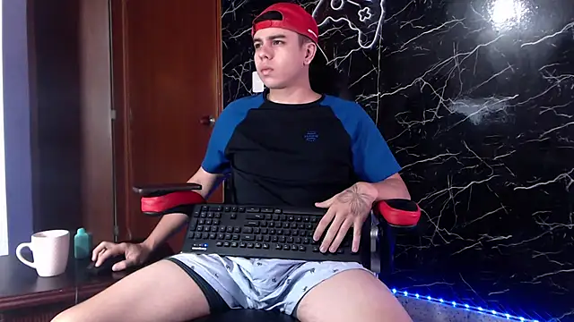 Snapshot of maty_hardx chatting on 01.18.25 maty hardx online show from 01.18.25