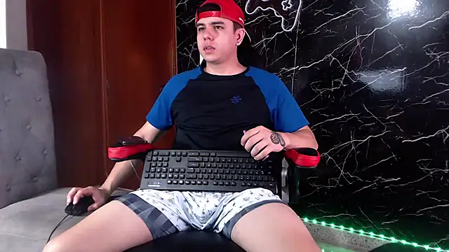 Snapshot of maty_hardx chatting on 03.12.25 maty hardx online show from 03.12.25