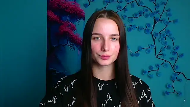 Eva Janee online show from 10.21.25