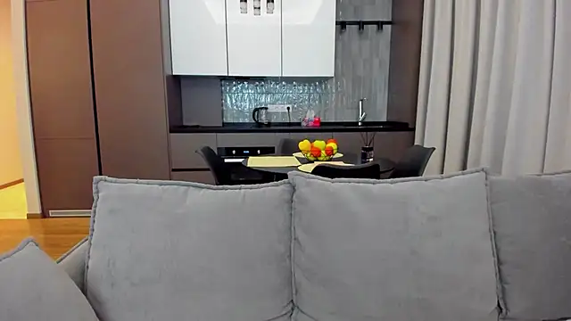 Snapshot of sexyangeloux chatting on 12.19.24 sexyangeloux online show from 12.19.24