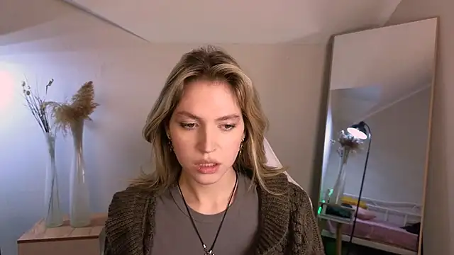 Snapshot of Niky__Jess chatting on 01.21.25 Niky Jess online show from 01.21.25