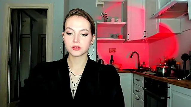 Snapshot of Niky__Jess chatting on 02.24.25 Niky Jess online show from 02.24.25