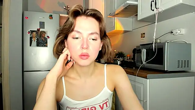 Snapshot of Niky__Jess chatting on 03.06.25 Niky Jess online show from 03.06.25