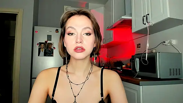 Snapshot of Niky__Jess chatting on 03.11.25 Niky Jess online show from 03.11.25