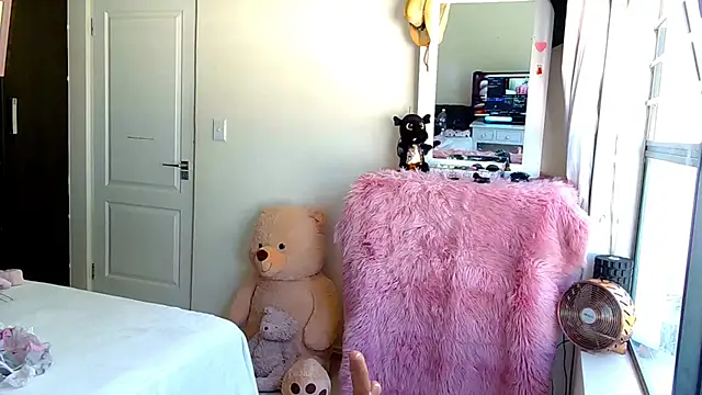 Snapshot of Luscious_angell chatting on 01.23.25 Luscious angell online show from 01.23.25