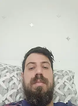 Snapshot of Frescon90 chatting on 12.15.24 Frescon90 online show from 12.15.24