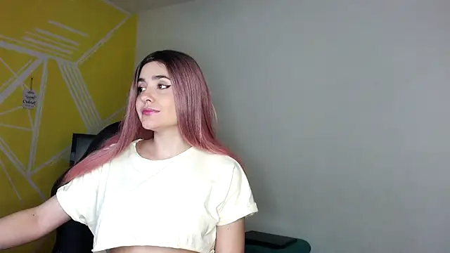 Nikolle Rouss online show from 12.09.24