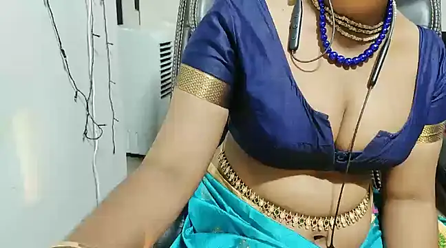 Snapshot of Anjali_cute-Pondati chatting on 03.15.25 Anjali cute-Pondati online show from 03.15.25