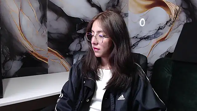 ling ling24 online show from 03.21.25