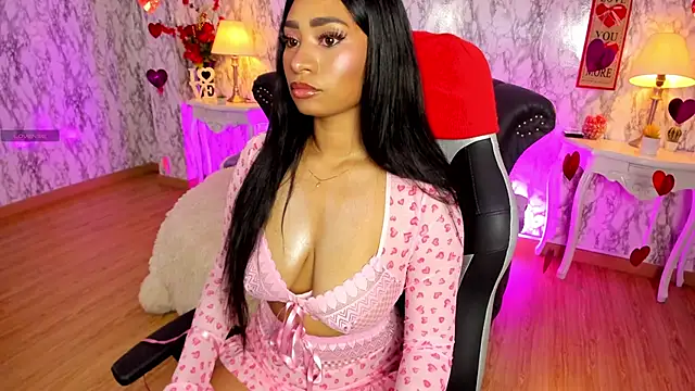 SpicyAmelia online show from 02.14.25